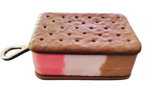 Bath and Body Works Ice Cream Sandwich Pocketbac Hand Sanitzer Holder