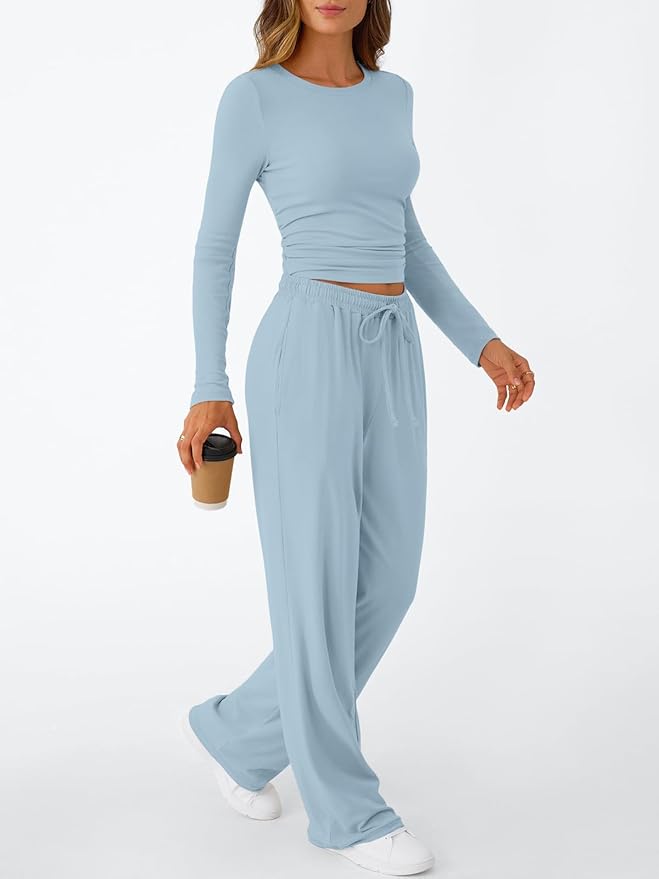 Trendy Queen Women's 2 Piece Matching Lounge Set Long Sleeve Side Ruching Top Wide Leg Drawstring Pants Set with Pockets