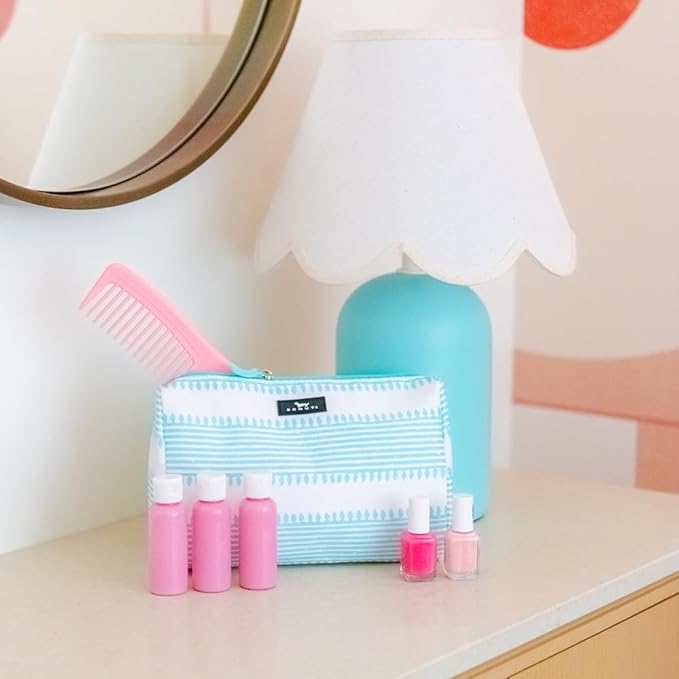 SCOUT Packin' Heat - Large, Water-Resistant, Zip Close Makeup Bag for Women- Toiletry Travel Bag - Cosmetic Bag