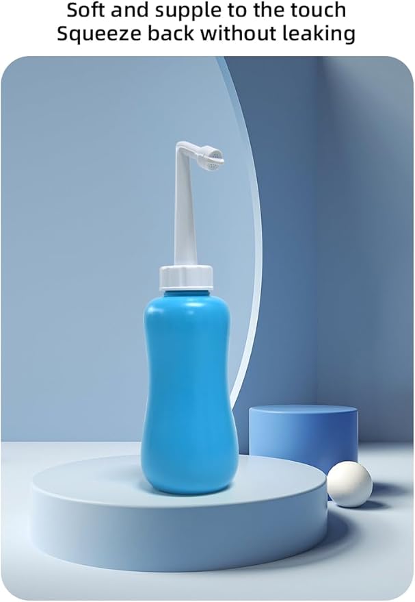 Portable Travel Bidet 600ml – Personal Hygiene Cleaning Bottle with Angled Nozzle, Includes Storage Bag & Box, Easy to Use, Reusable & Travel-Friendly