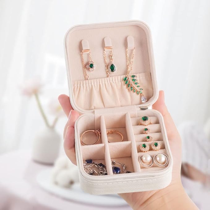ZPROW Travel Jewelry Case, Mini Portable Jewelry Travel Boxes, Small Jewelry Organizer for Rings, Earrings, Pendants, Watches, Necklaces, Lipsticks Organizer Storage Holder Case (White-6packs)