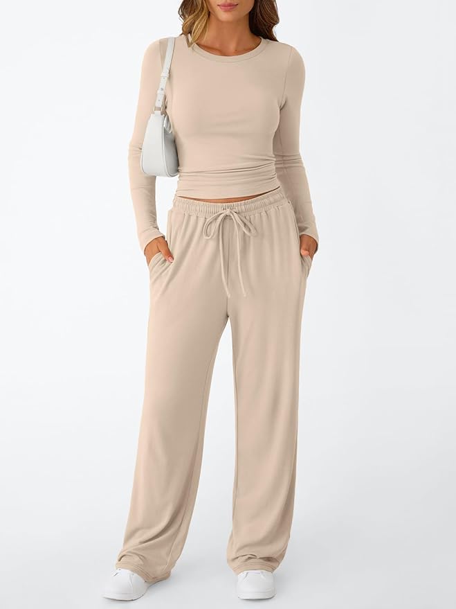 Trendy Queen Women's 2 Piece Matching Lounge Set Long Sleeve Side Ruching Top Wide Leg Drawstring Pants Set with Pockets
