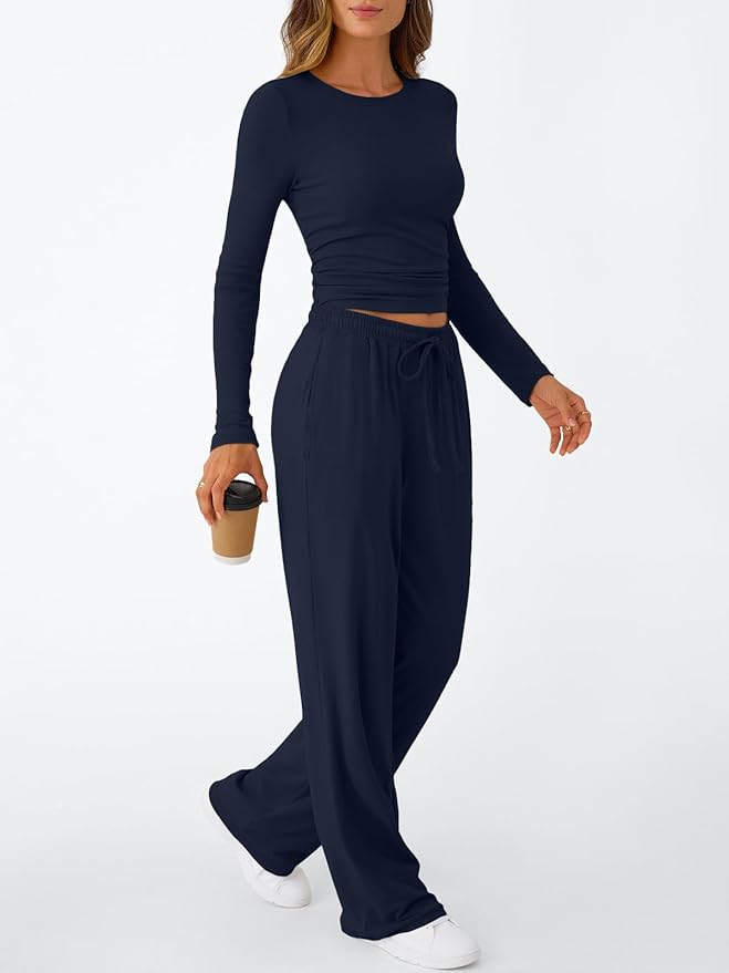 Trendy Queen Women's 2 Piece Matching Lounge Set Long Sleeve Side Ruching Top Wide Leg Drawstring Pants Set with Pockets