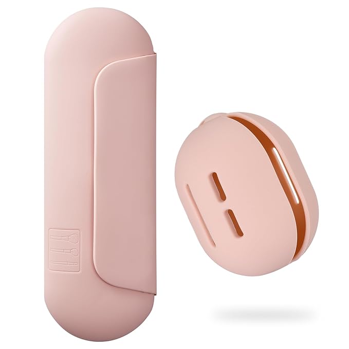 AGIKET 2 IN 1 Silicone Makeup Brush Holder with Beauty Make Up Sponge Holder Case：Soft Portable Cosmetic Face Brushes Holder with Upgrade Anti-Fall Out Magnetic Closure - Pink Sand