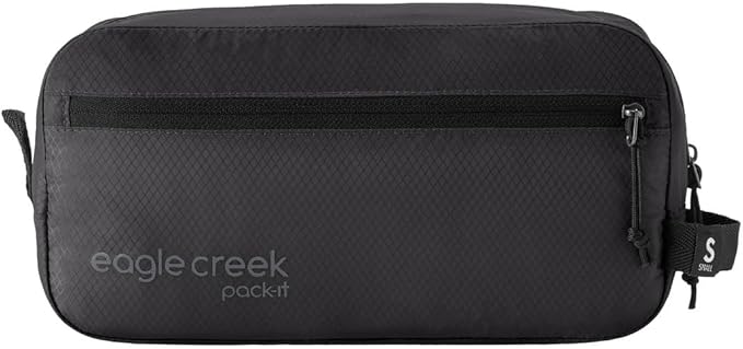 Eagle Creek Pack-It Isolate Quick Trip - Compact Travel Toiletry Bag for Optimizing Luggage Space - Lightweight - Water-Resistant - Easy-Grab Zipper - Sustainable Materials - Small - Black