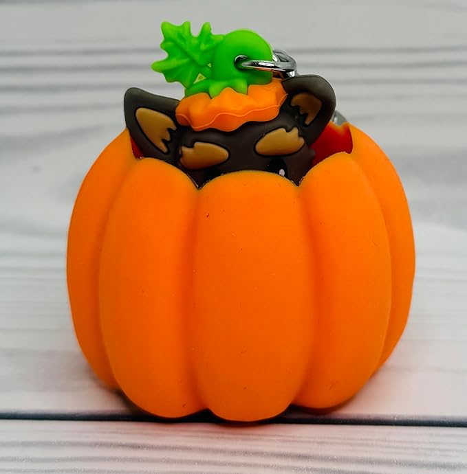 Bath and Body Works Pop-up Pup Pumpkin Pocketbac Hand Sanitzer Holder