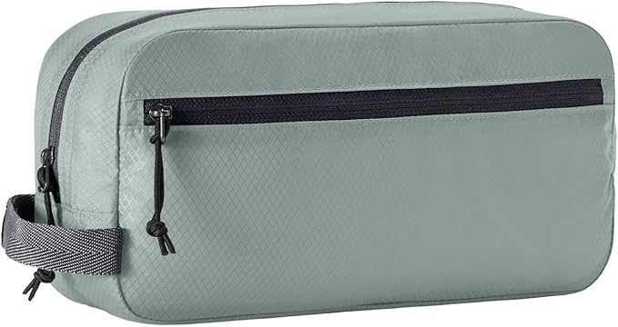 eagle creek Pack-It Isolate Quick Trip - Compact Travel Toiletry Bag for Optimizing Luggage Space - Lightweight - Water-Resistant - Easy-Grab Zipper - Sustainable Materials - Small - Storm Grey