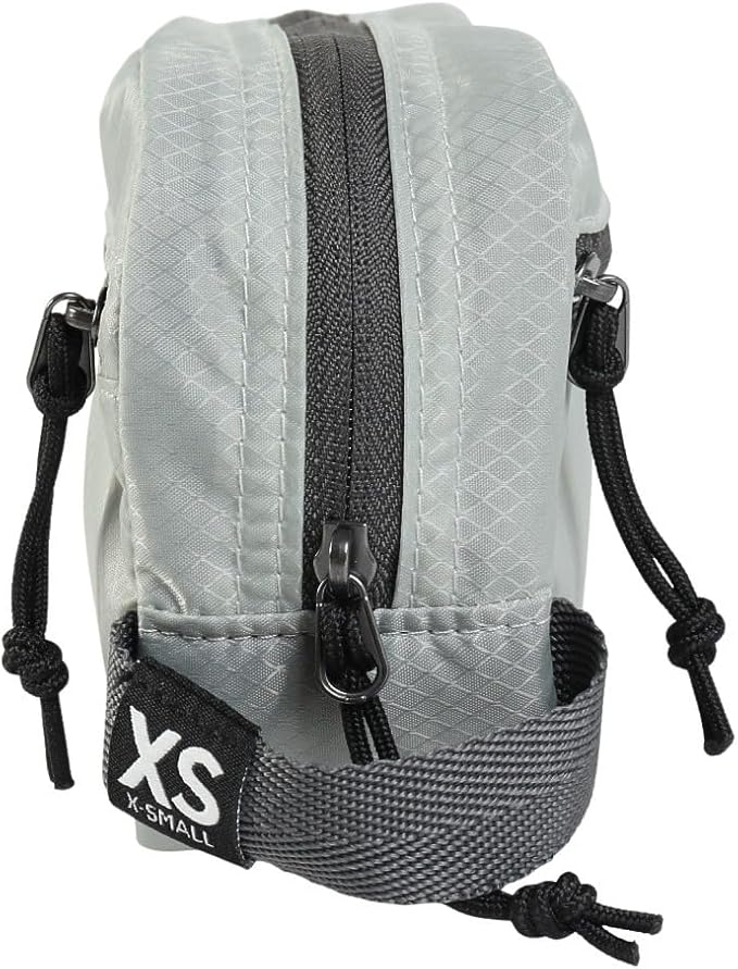Eagle Creek Pack-It Isolate Quick Trip - Compact Travel Toiletry Bag for Optimizing Luggage Space - Lightweight - Water-Resistant - Easy-Grab Zipper - Sustainable Materials - X-Small - Storm Grey