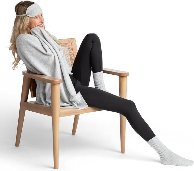 Jet&Bo 100% Pure Cashmere Travel Set: Blanket, Eye Mask, Socks, Carry/Pillow Case Gray in Gift Box