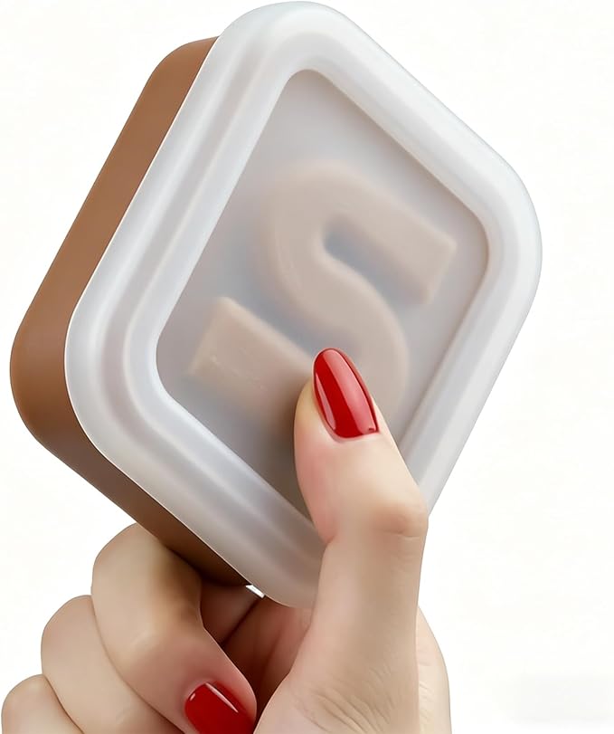 AIMAIAIMAI Shampoo Bar Travel Case Compatible with Kitsch, Leakproof Silicone Small Travel Soap Case with Draining Pad, Portable Soap Container for Gym & Camping, 1 Pack (Mocha Brown)