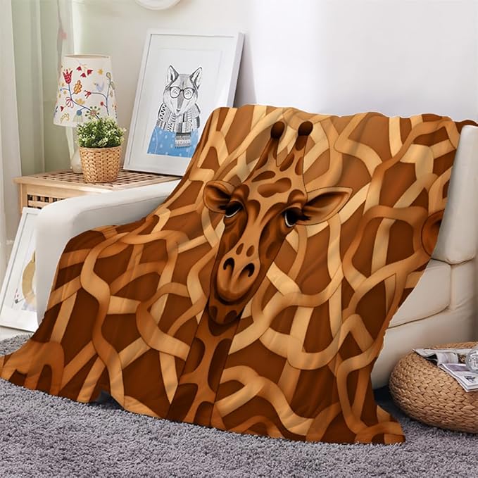 Giraffe Print Throw Blanket, Fleece Blanket for Couch Bed Sofa, Novelty Animals Blankets and Throws, Giraffe Spots Super Soft Cozy Plush Flannel Blanket, 30 x 40 in, Animal Brown