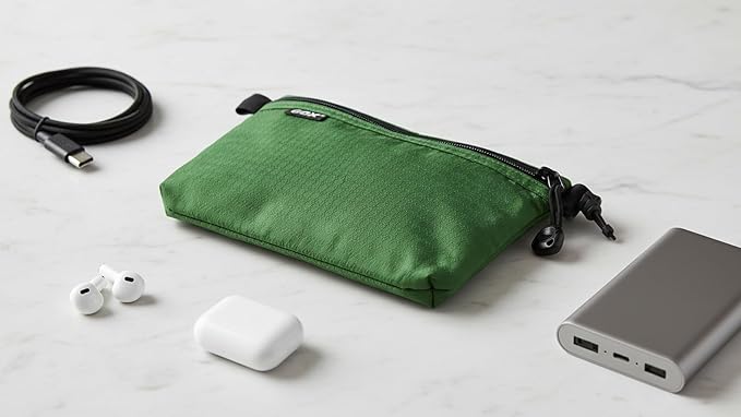 GOX Travel Toiletry Bag, Carry On Small Zipper Pouch, Cosmetic Kit Makeup, Digital Bag, Water Repellent Nylon (Blackish Green)