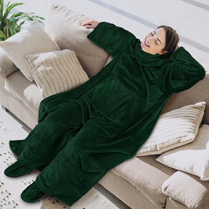 PAVILIA Fleece Blanket with Sleeves, Foot Pockets for Women Men Adults, Plush Wearable Blanket Throw Wrap, Warm Snuggle Blanket Robe, Cozy Gift Ideas Wife Mom, Dark Green