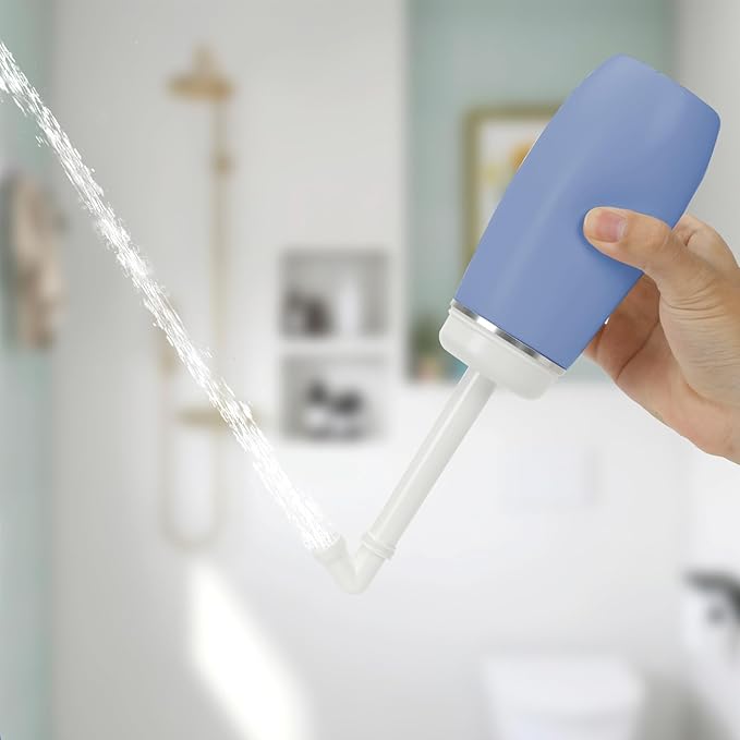 Portable Bidet for Travel - Friendly Handheld Personal - Peri Bottle - with 400ml Capacity, Convenient & Leakproof Design for Personal Hygiene Cleaning - Portable Bidet for Women and Men. (Blue)
