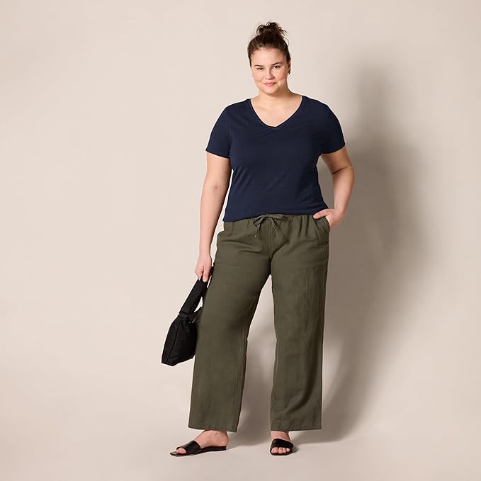Amazon Essentials Women's Regular-Fit Short-Sleeve T-Shirt (Crewneck and V-Neck Options), Multipacks