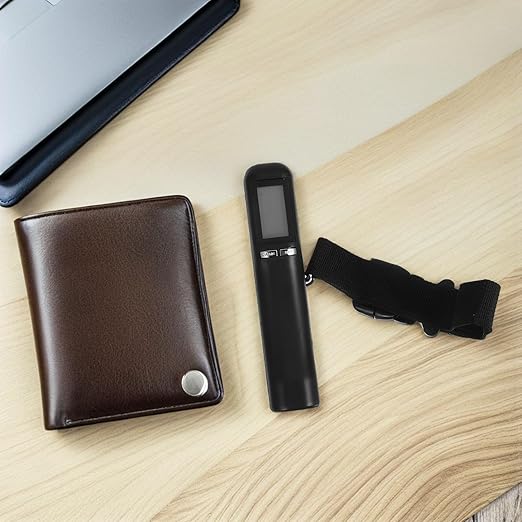 Digital Hanging Luggage Scale with High-Strength Strap, Handheld Electronic Travel Weight Scale for Suitcase Baggage Weighing Up to 50Kg/110Lb, Backlit Screen for Accurate Airport
