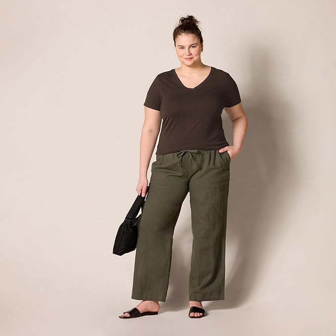 Amazon Essentials Women's Regular-Fit Short-Sleeve T-Shirt (Crewneck and V-Neck Options), Multipacks