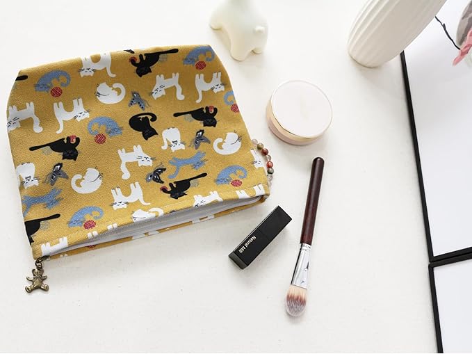 HAPPYHEIDI Canvas Pouch Travel Organizer, Brown Cats, Cotton Blend, Animal Print, Zipper Closure, 7.1x2.4x7 Inches