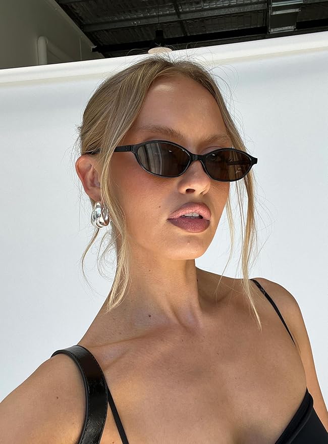GUVIVI Retro Oval Sunglasses for Women Chic Cat Eye 90s Sunnies Lightweight Narrow Shades Trendy UV protection Sun Glasses