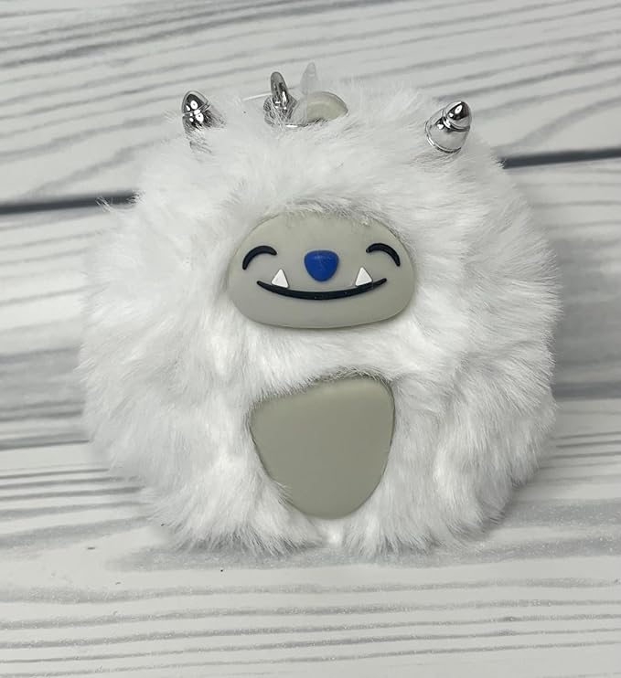 Bath and Body Works White Yeti Pom Pocketbac Hand Sanitzer Holder
