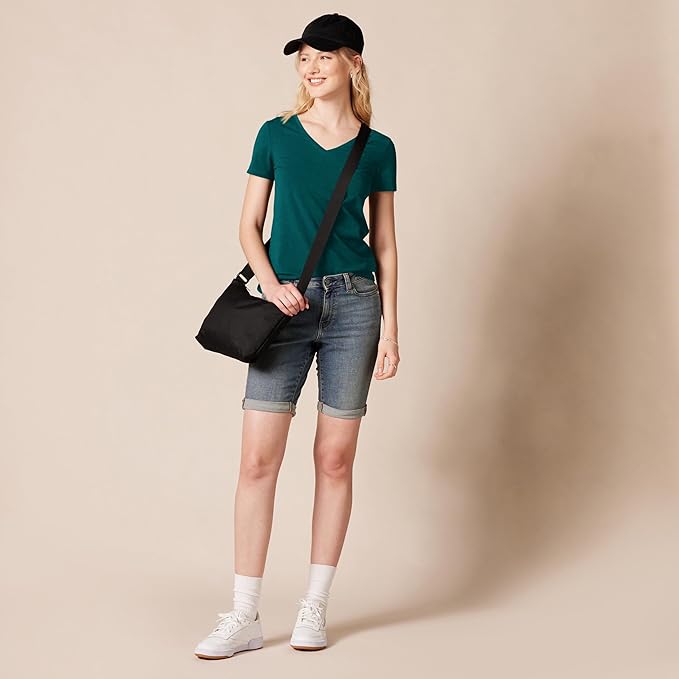 Amazon Essentials Women's Regular-Fit Short-Sleeve T-Shirt (Crewneck and V-Neck Options), Multipacks