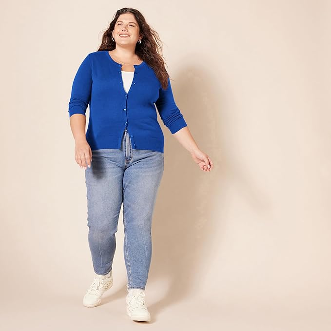 Amazon Essentials Women's Lightweight Crewneck Cardigan Sweater (Available in Plus Size)