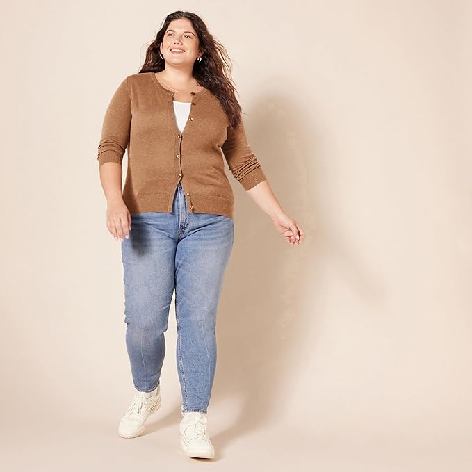 Amazon Essentials Women's Lightweight Crewneck Cardigan Sweater (Available in Plus Size)