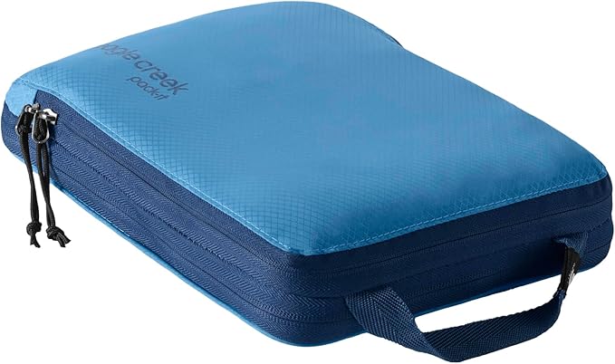 Eagle Creek Pack-It Isolate Compression Cube - Lightweight Compression Cube for Optimizing Luggage Space - Easy-Grab Zipper - Convenient Top Handle - Recycled Materials - Small - Blue Dawn
