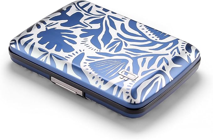 ÖGON -DESIGNS- Aluminum card holder with metal lock, RFID protection against fraud and demagnetization, compact wallet, Smart Case OSLO model