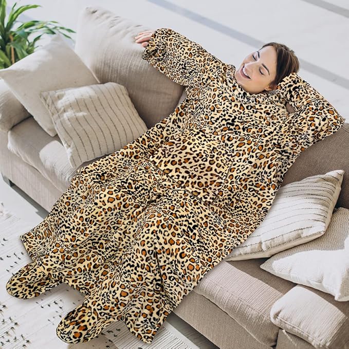 PAVILIA Fleece Blanket with Sleeves, Foot Pockets for Women Men Adults, Plush Wearable Blanket Throw Wrap, Warm Snuggle Blanket Robe, Cozy Gift Ideas Wife Mom, Cheetah Print