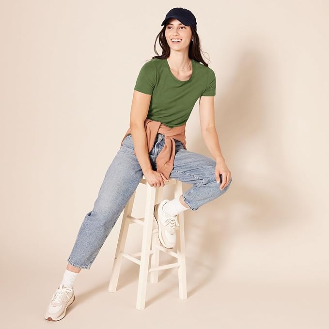 Amazon Essentials Women's Regular-Fit Short-Sleeve T-Shirt (Crewneck and V-Neck Options), Multipacks
