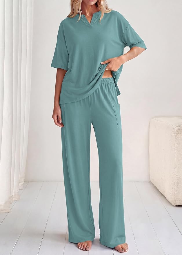 KIRUNDO Womens 2 Piece Matching Lounge Set Airport Travel Vacation Summer Outfits Oversized Short Sleeve Tops Wide Leg Pants