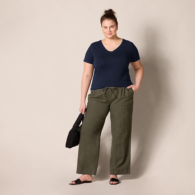 Amazon Essentials Women's Regular-Fit Short-Sleeve T-Shirt (Crewneck and V-Neck Options), Multipacks