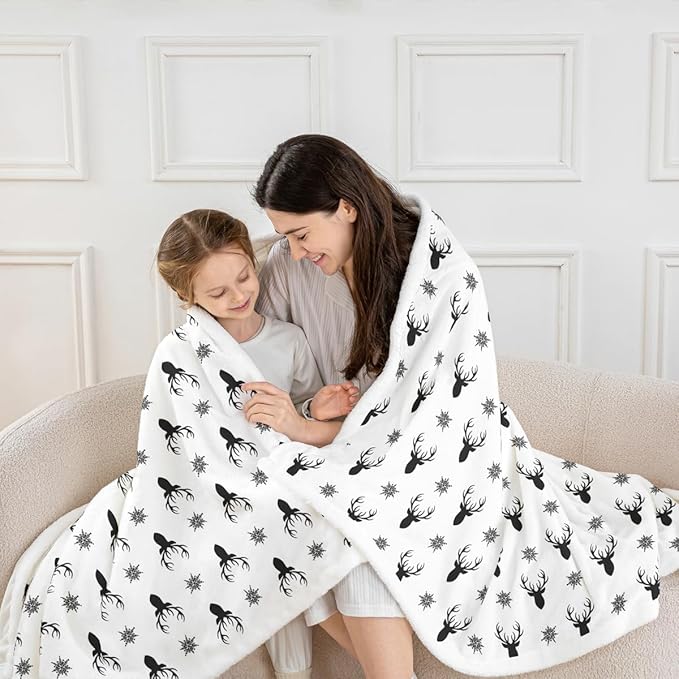 Deer Antlers Kids Throw Blanket,Snowflake Merry Christmas Xmas Bed Blanket for Girls Boys Adults,Rustic Farmhouse Fleece Blanket,Black White Chic Fuzzy Blanket,Twin Size (60 x 80 Inches)