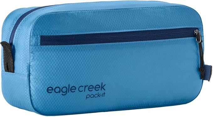 Eagle Creek Pack-It Isolate Quick Trip - Compact Travel Toiletry Bag for Optimizing Luggage Space - Lightweight - Water-Resistant - Easy-Grab Zipper - Sustainable Materials - Small -Blue Dawn