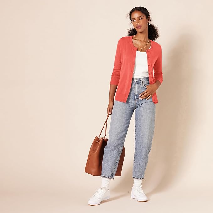 Amazon Essentials Women's Lightweight Crewneck Cardigan Sweater (Available in Plus Size)