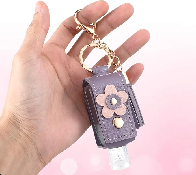 4 Pcs Handwashing Fluid Keychain Portable 30ml Refillable Leather Hand Handwashing Fluid Mini Case Holder Keychain Travel Size for Toiletry Lotion Liquid Soap Shampoo
