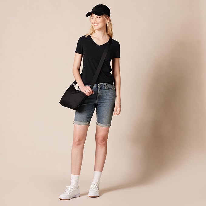 Amazon Essentials Women's Regular-Fit Short-Sleeve T-Shirt (Crewneck and V-Neck Options), Multipacks