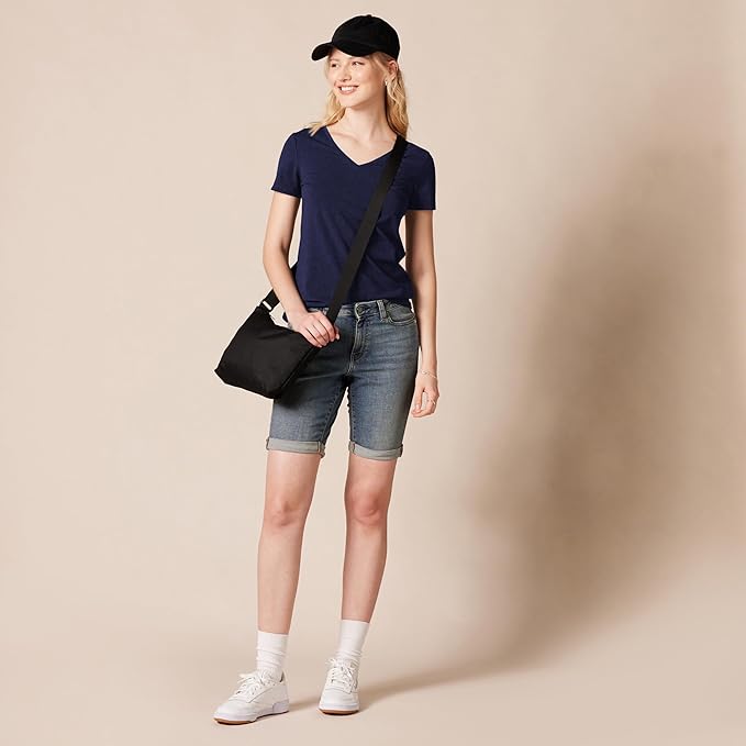 Amazon Essentials Women's Regular-Fit Short-Sleeve T-Shirt (Crewneck and V-Neck Options), Multipacks