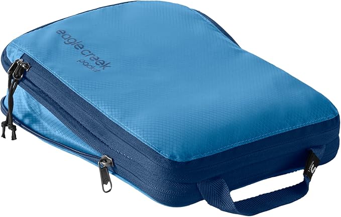 Eagle Creek Pack-It Isolate Compression Cube - Lightweight Compression Cube for Optimizing Luggage Space - Easy-Grab Zipper - Convenient Top Handle - Recycled Materials - Small - Blue Dawn
