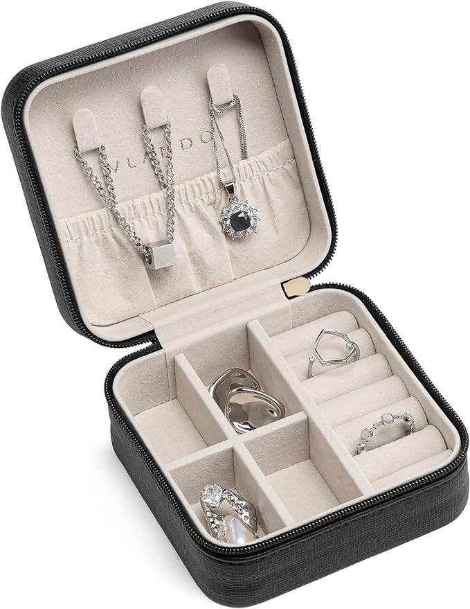 VLANDO Travel Jewelry Box, Small Jewelry Travel Organizer Case for Girls Women - Black