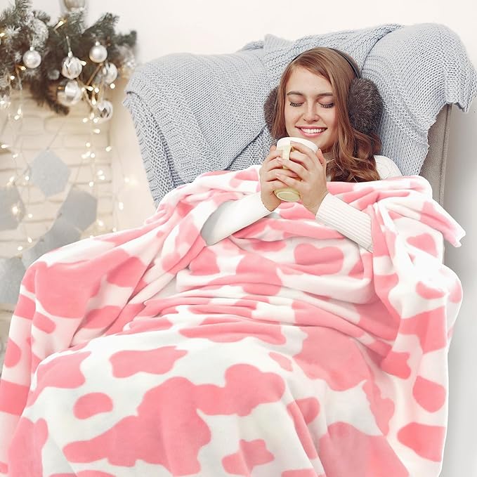 Twin Size Pink Blanket for Bed & Couch - Soft Plush Twin Blanket Lightweight Cozy Bed Throw, Cute Pink and White Boho Farmhouse Decor for Bedroom & Living Room, All Seasons 60" x 80"