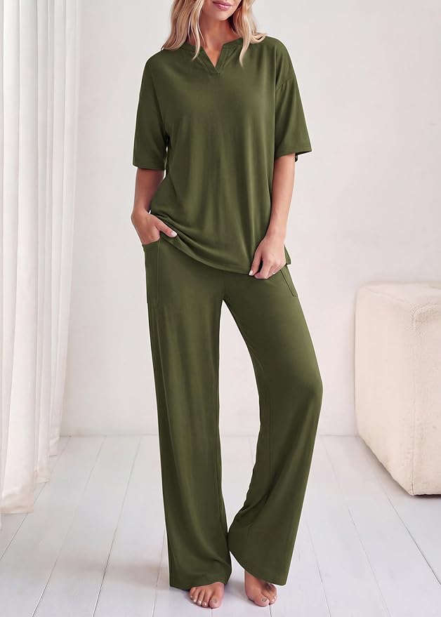 KIRUNDO Womens 2 Piece Matching Lounge Set Airport Travel Vacation Summer Outfits Oversized Short Sleeve Tops Wide Leg Pants
