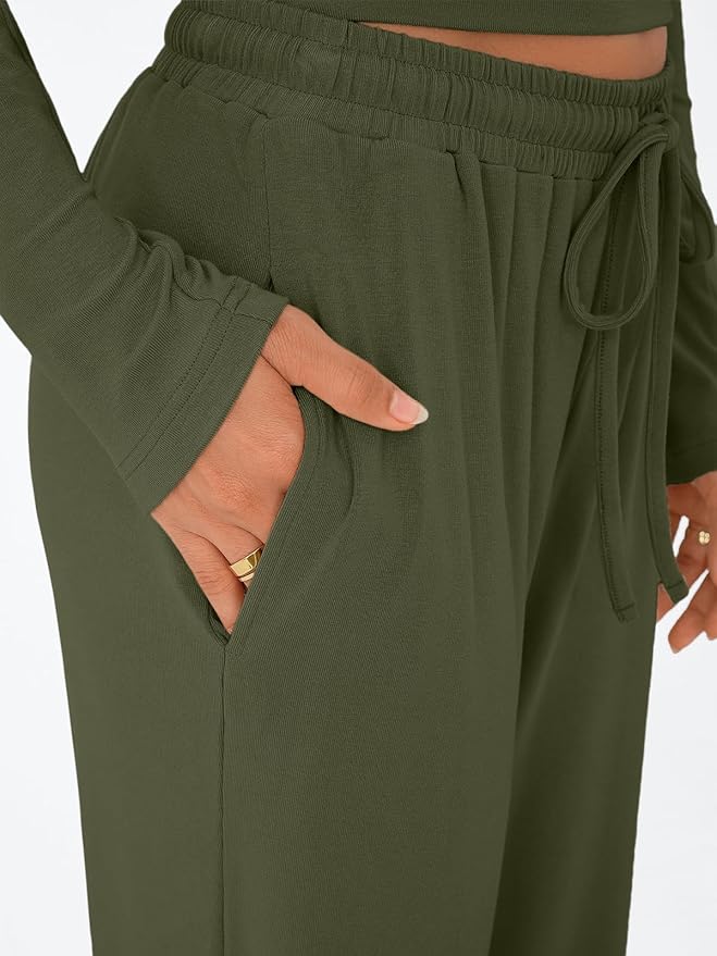 Trendy Queen Women's 2 Piece Matching Lounge Set Long Sleeve Side Ruching Top Wide Leg Drawstring Pants Set with Pockets