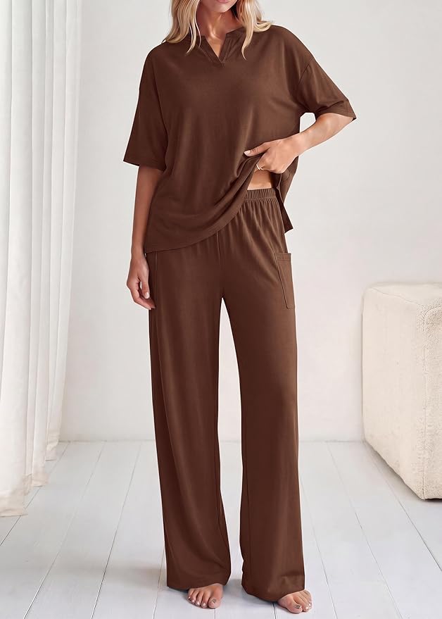 KIRUNDO Womens 2 Piece Matching Lounge Set Airport Travel Vacation Summer Outfits Oversized Short Sleeve Tops Wide Leg Pants