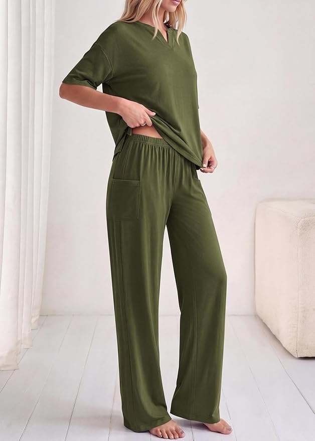 KIRUNDO Womens 2 Piece Matching Lounge Set Airport Travel Vacation Summer Outfits Oversized Short Sleeve Tops Wide Leg Pants
