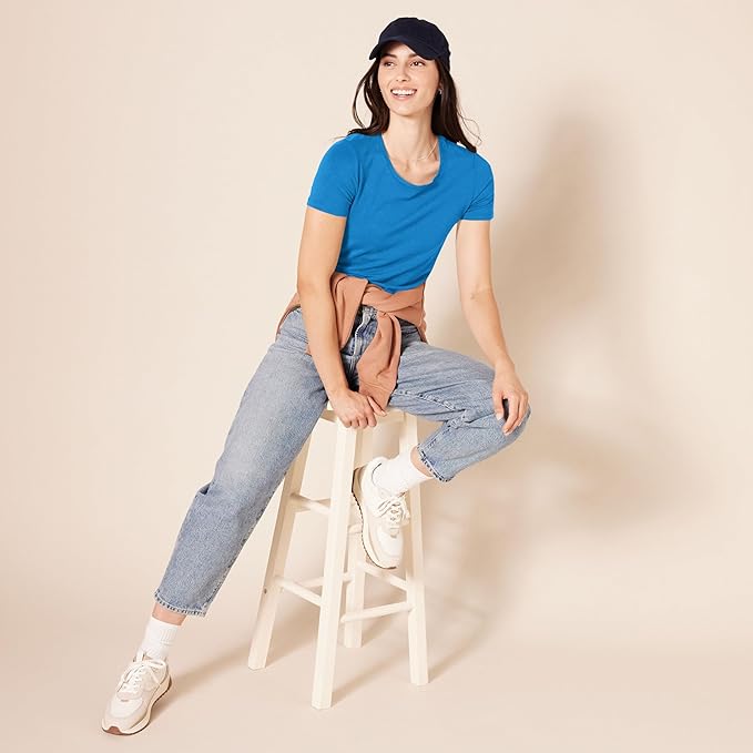 Amazon Essentials Women's Regular-Fit Short-Sleeve T-Shirt (Crewneck and V-Neck Options), Multipacks