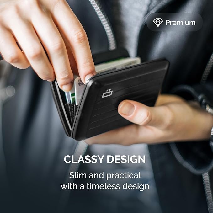 ÖGON -DESIGNS- Aluminum card holder with metal lock, RFID protection against fraud and demagnetization, compact wallet, Smart Case OSLO model