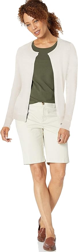 Amazon Essentials Women's Lightweight Crewneck Cardigan Sweater (Available in Plus Size)