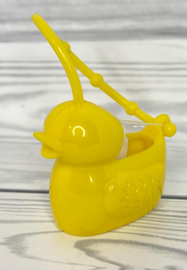 Bath and Body Works Yellow Billie Rubber Duckie Pocketbac Hand Sanitzer Holder